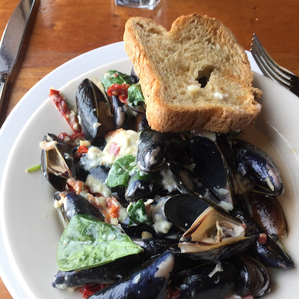 Gluten-Free Bread/Buns at Front Street Grill