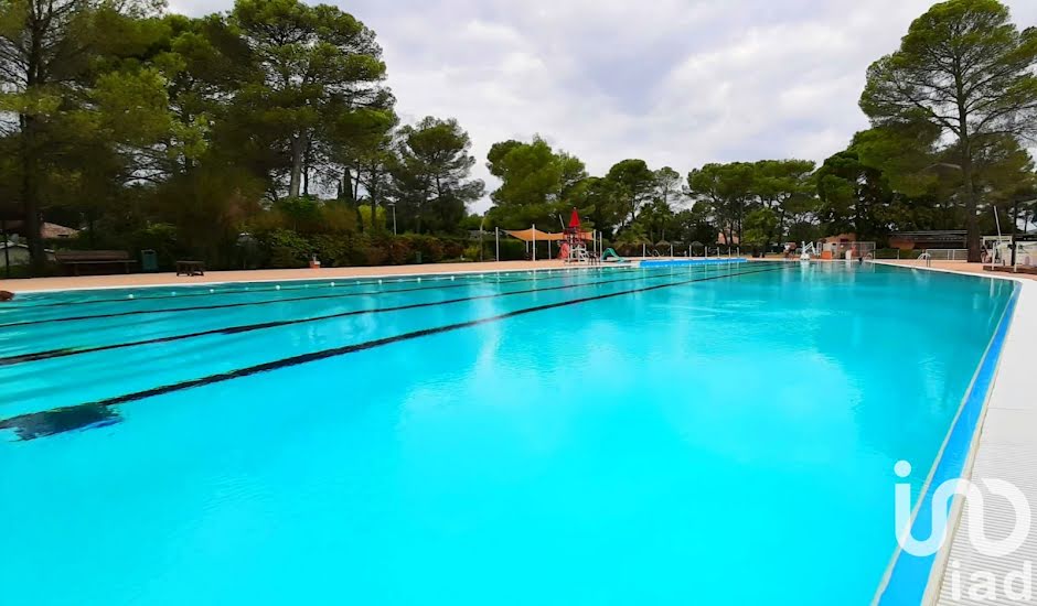 Vente terrain  201 m² à Frejus (83600), 89 500 €