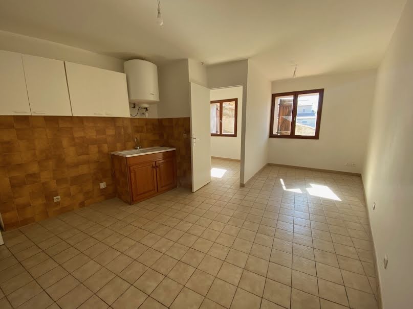 Location  appartement 2 pièces 32 m² à La Farlède (83210), 485 €