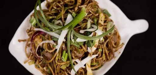 Chicken Desi Chowmein