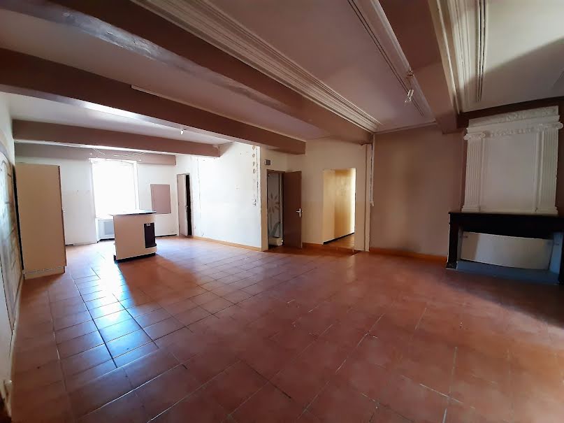 Vente maison 5 pièces 140 m² à Pont-Saint-Esprit (30130), 180 000 €