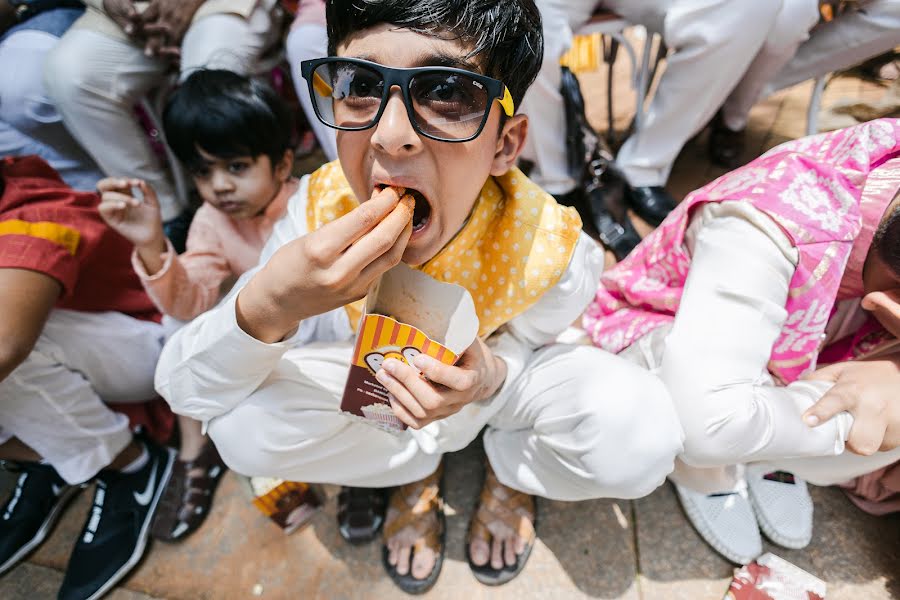 Huwelijksfotograaf Romil Shah (romilshahfilms). Foto van 14 juli 2023