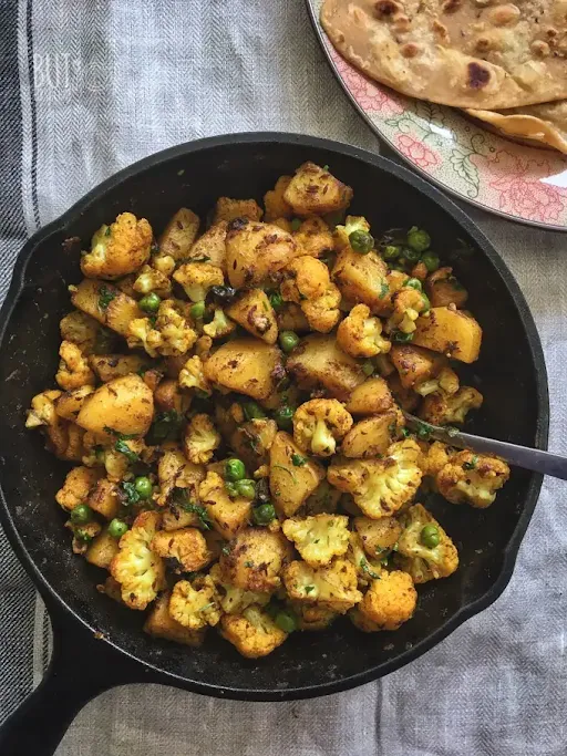 Gobhi Matar Aloo Meal