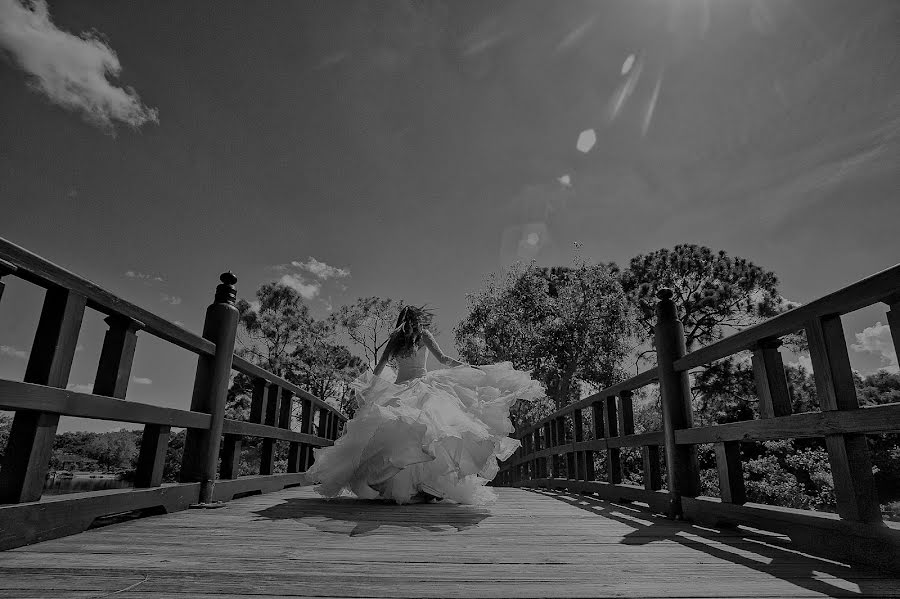 Fotógrafo de casamento Kelmi Bilbao (kelmibilbao). Foto de 19 de agosto 2017