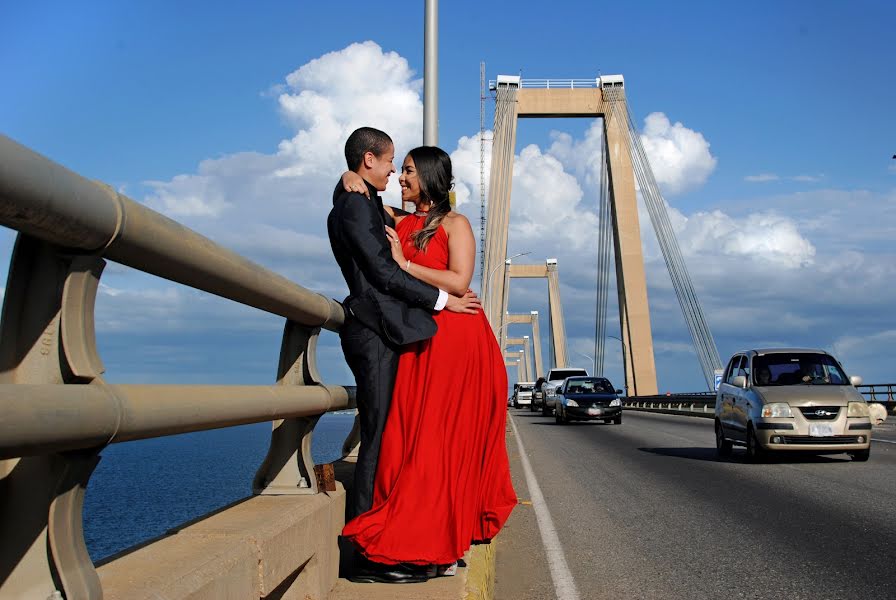 Fotógrafo de bodas Samuel Bueno (samuel). Foto del 18 de julio 2020