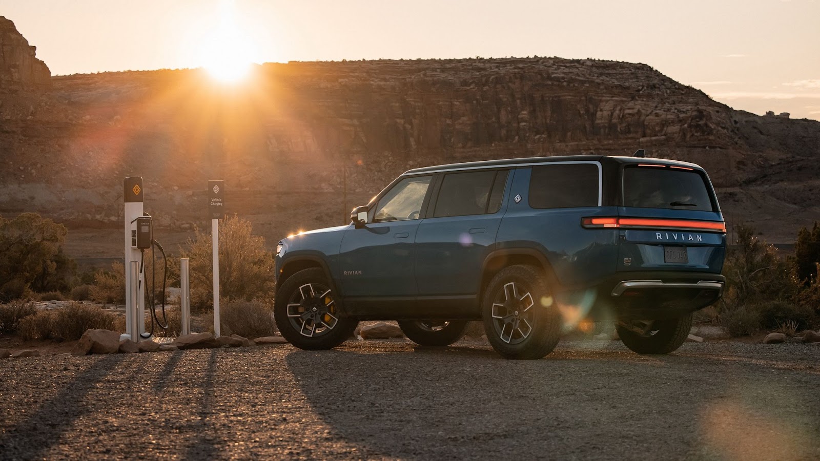 Rivian R1T Charging in the desert