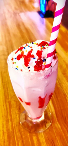 Strawberry Punch Shake