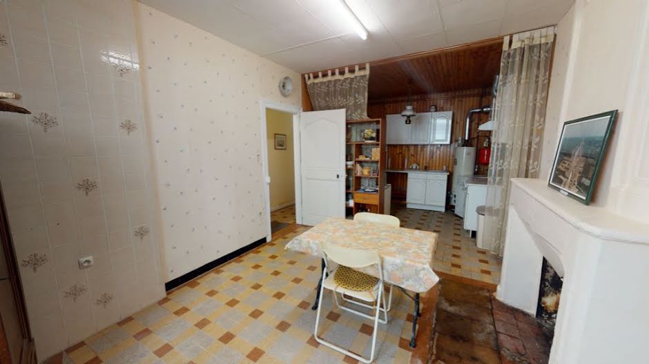 Vente maison 4 pièces 118 m² à Bar-le-Duc (55000), 69 000 €