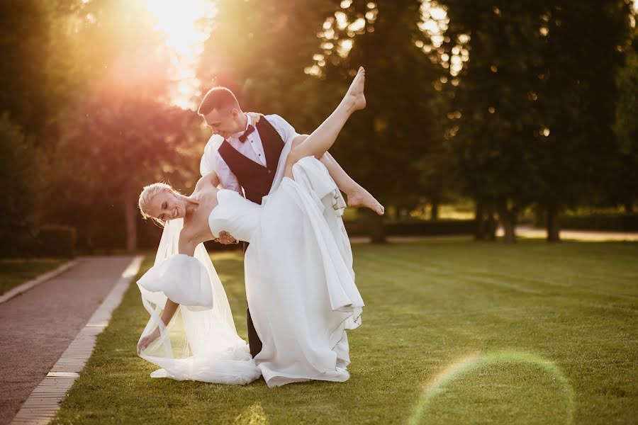 Fotógrafo de bodas Zhanna Sarkisyan (janik). Foto del 19 de diciembre 2022