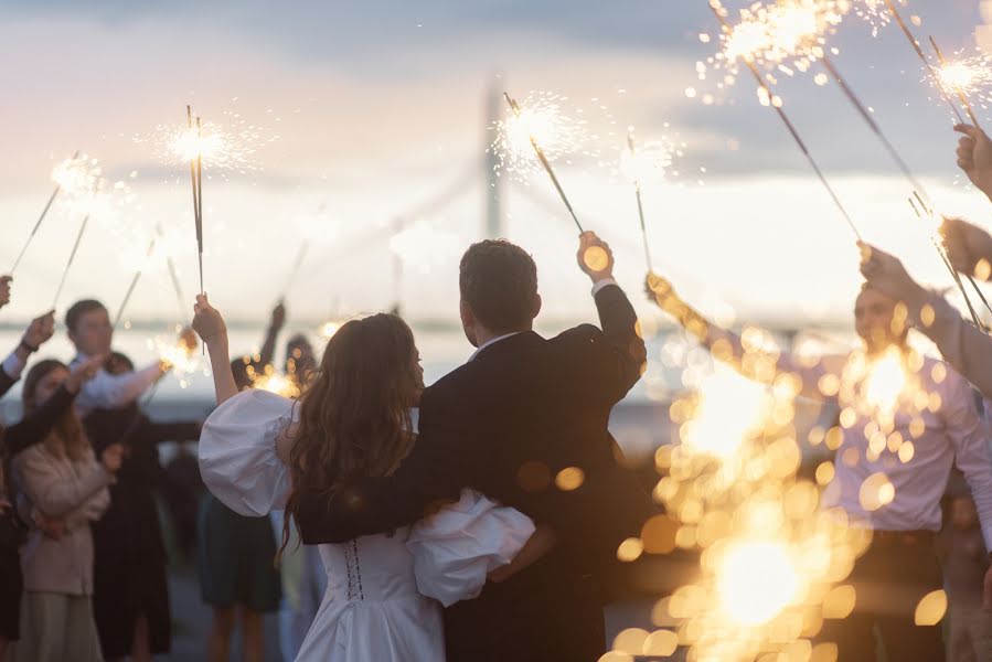 Photographe de mariage Mikhail Poluyanov (poluyanovlife). Photo du 2 novembre 2023