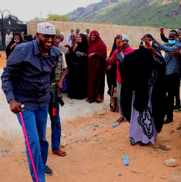 The first governor of Wajir Ahmed Abdullahi with his supporters in Wajir on Wednesday, March 2.