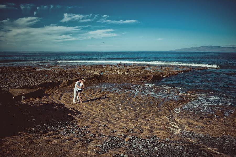 Fotógrafo de bodas Lyudmila Bordonos (tenerifefoto). Foto del 8 de octubre 2013