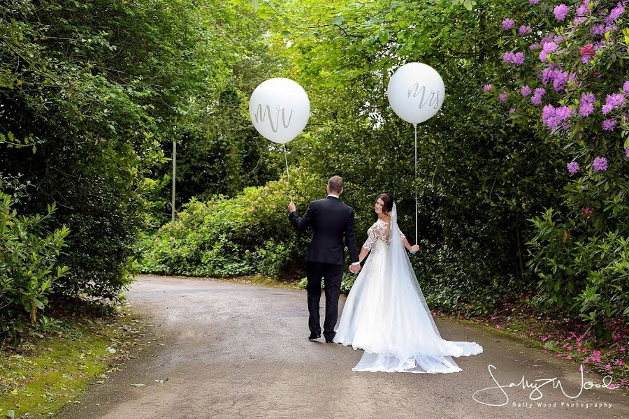 Wedding photographer Sally Wood (sallywoodphoto). Photo of 1 July 2019