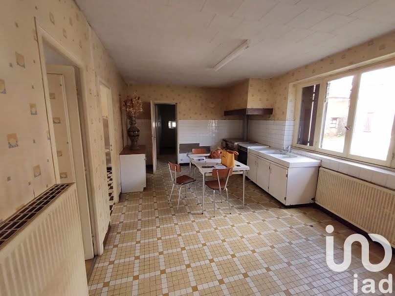 Vente maison 5 pièces 95 m² à Urciers (36160), 70 000 €