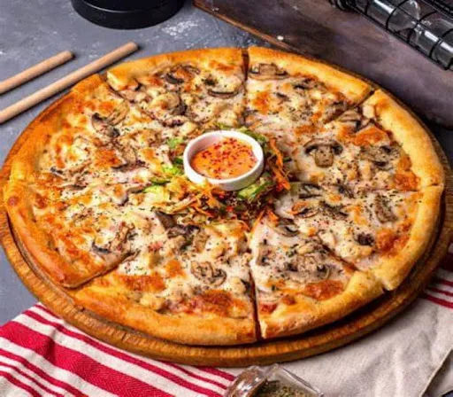 Turkish Rasher Chicken Pizza