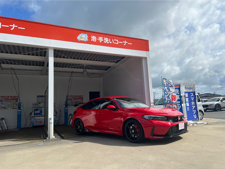 シビックタイプRの洗車の頻度ってどのくらい？・梅雨明け間近・洗車・typeR・FL5シビックタイプRに関するカスタム事例の投稿画像2枚目