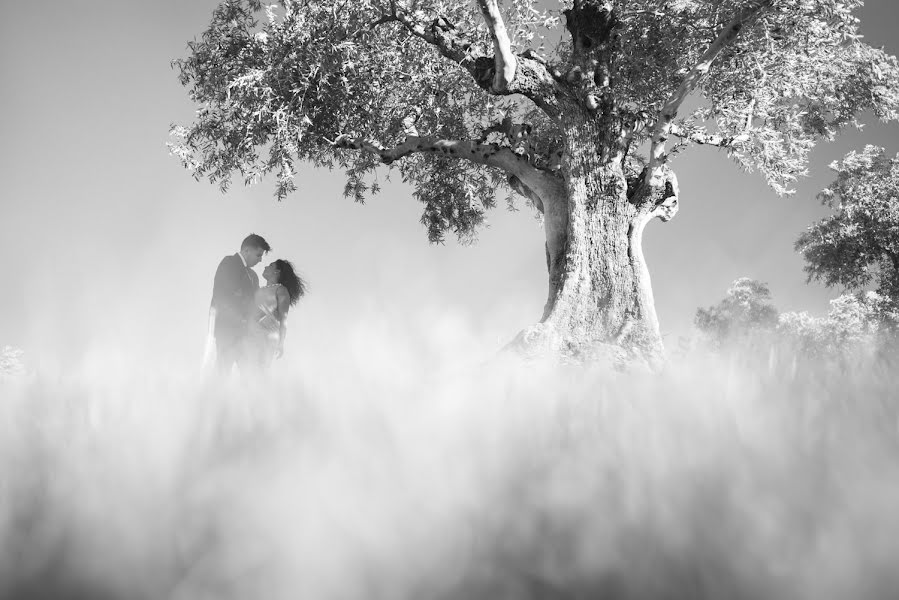 Fotografo di matrimoni Charo González (charogonzlez). Foto del 9 giugno 2015