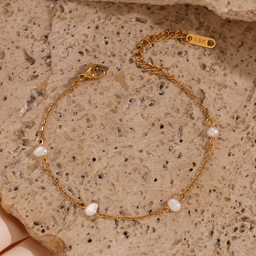 Title 12, Fashion Simple And Popular Bracelet Ornament Wo...