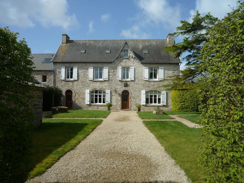 Vente propriété 7 pièces 150 m² à Saint-Pol-de-Léon (29250), 644 660 €