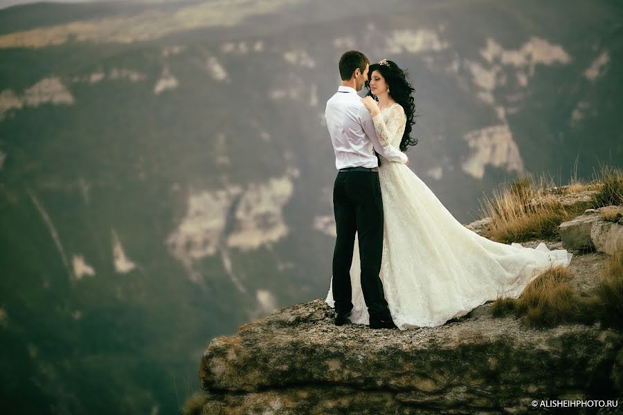 Wedding photographer Alisheykh Shakhmedov (alisheihphoto). Photo of 28 August 2014