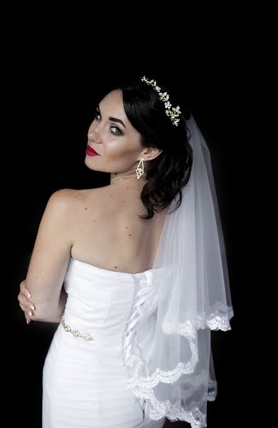 Wedding photographer Tatyana Tenkovskaya (tenkovskaya). Photo of 23 February 2019