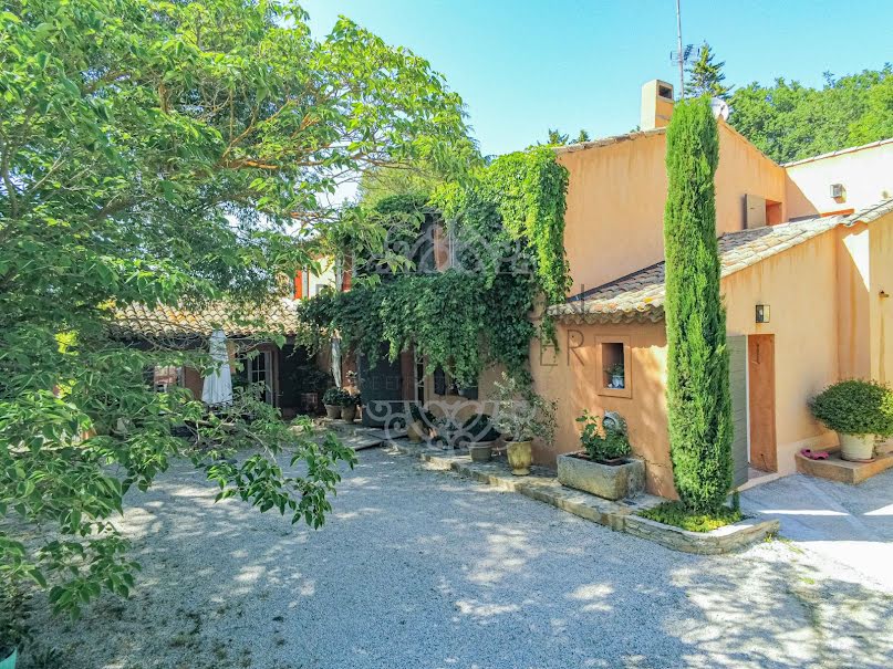 Vente maison 7 pièces 300 m² à Aix-en-Provence (13090), 1 890 000 €