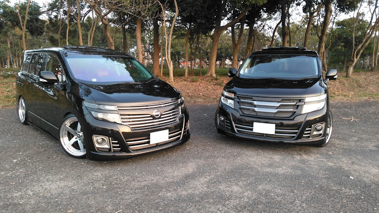 エルグランドの西九州連合 car club 和楽の皆さんありがとうございます(^^ゞ・唐津・福岡に関するカスタム事例の投稿画像6枚目