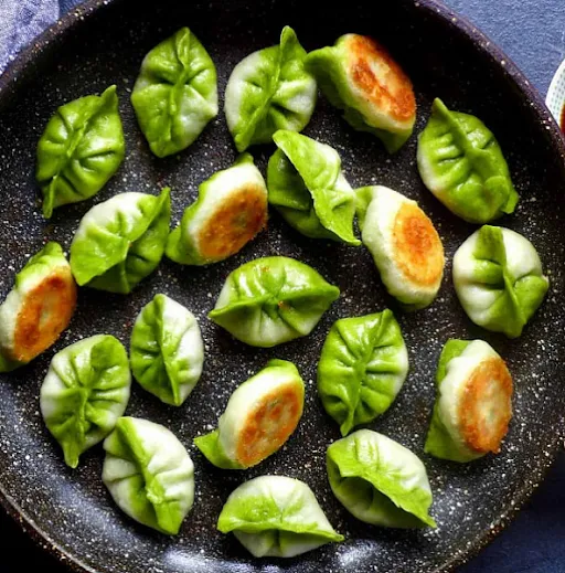 Pan Fry Paneer Momos