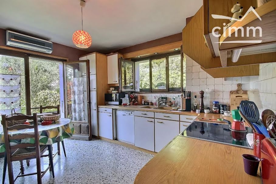 Vente maison 9 pièces 270.4 m² à Passy (71220), 600 000 €