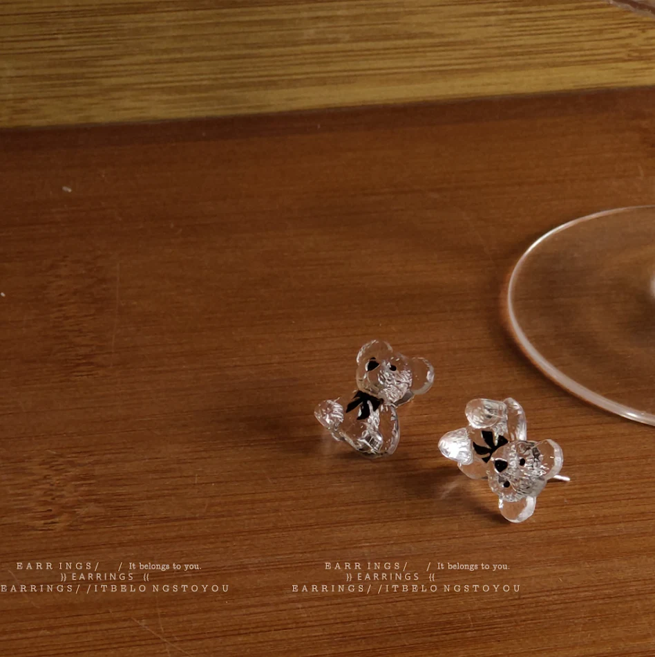 Meisjes oorbellen hart transparant berenoor studs sterling zilveren naald, schattig en elegant, perfect cadeau voor haar, voor dagelijks gebruik.