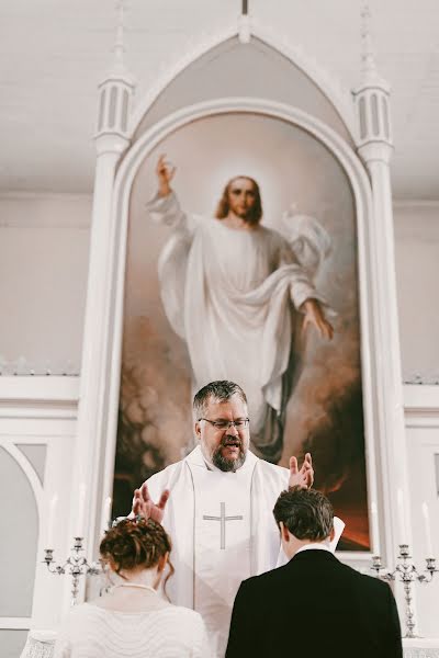 Fotografo di matrimoni Uģis Nagliņš (ugisnaglins). Foto del 20 maggio 2019