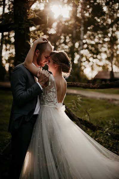 Fotografo di matrimoni Afina Efimova (yourphotohistory). Foto del 18 ottobre 2018