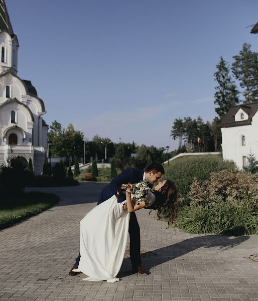 Fotografo di matrimoni Katerina Atroschenkova (katyamel). Foto del 4 ottobre 2017