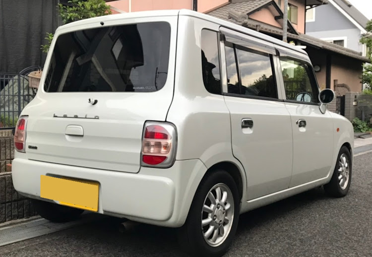 アルトラパンの息子の嫁の愛車・納車・洗車に関するカスタム事例の投稿画像2枚目