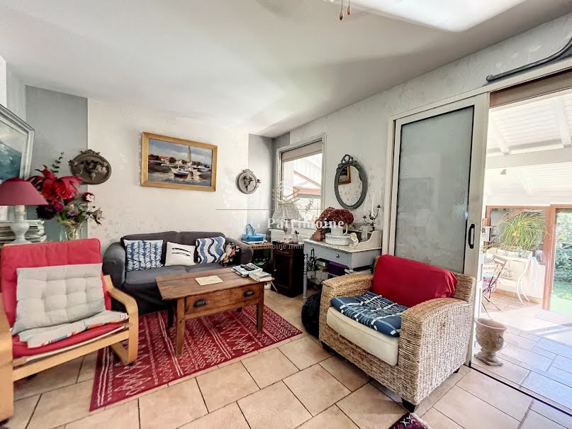 Vente viager 4 pièces 76 m² à Saint-Juire-Champgillon (85210), 76 000 €