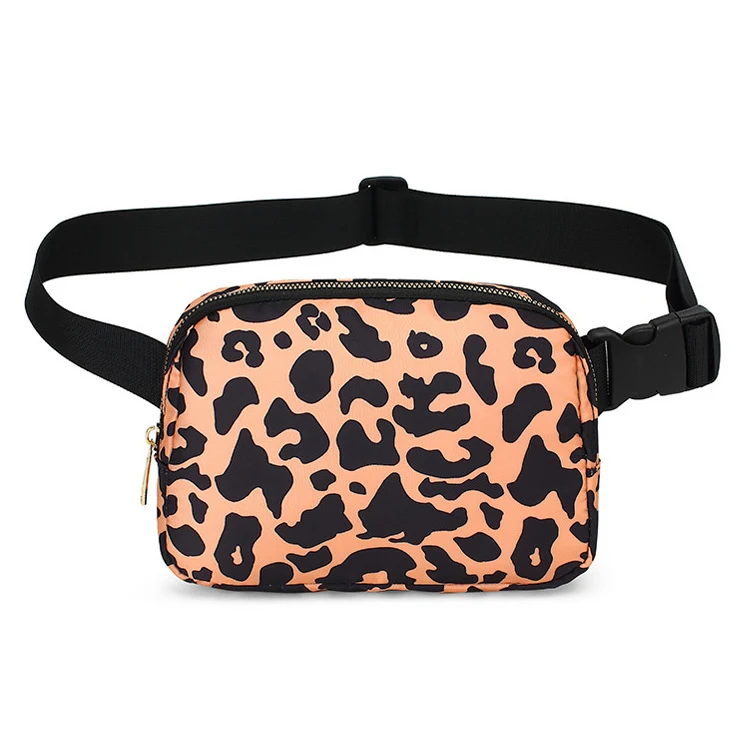 Outdoor Crossbody Bag Borsttas – Ideaal voor Avontuur en Reizen. Comfortabel, Duurzaam en Praktisch. Perfect voor Wandelingen en Dagelijks Gebruik.