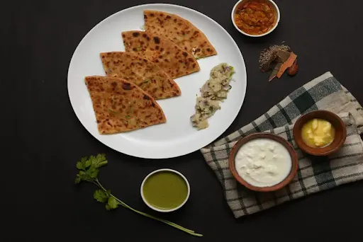 Aloo Pyaz Paratha