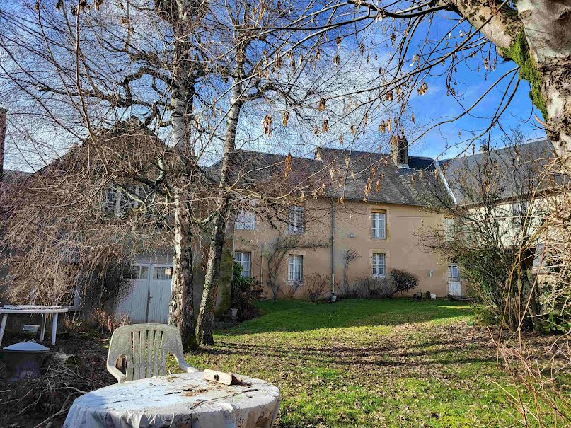 Vente maison 9 pièces 190 m² à Villapourçon (58370), 149 800 €