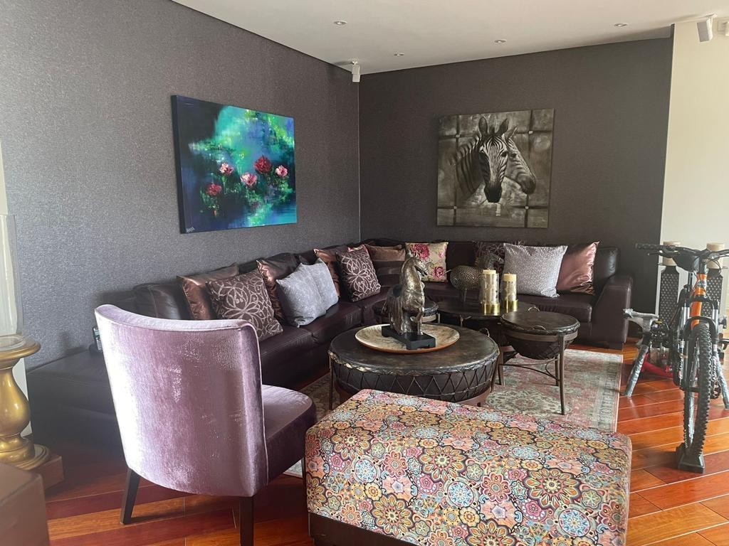 Apartamento En Venta - La Carolina, Bogota