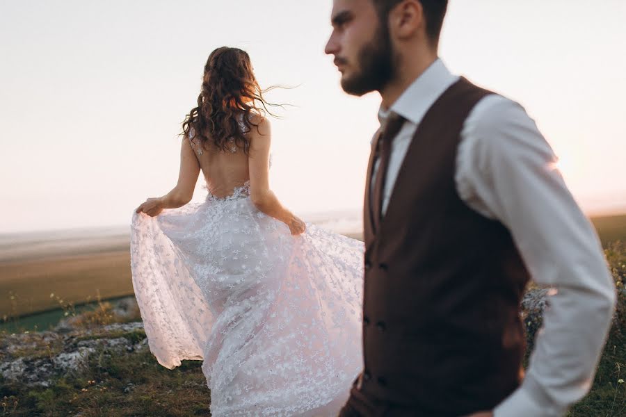 Wedding photographer Rostislav Kovalchuk (artcube). Photo of 18 October 2018