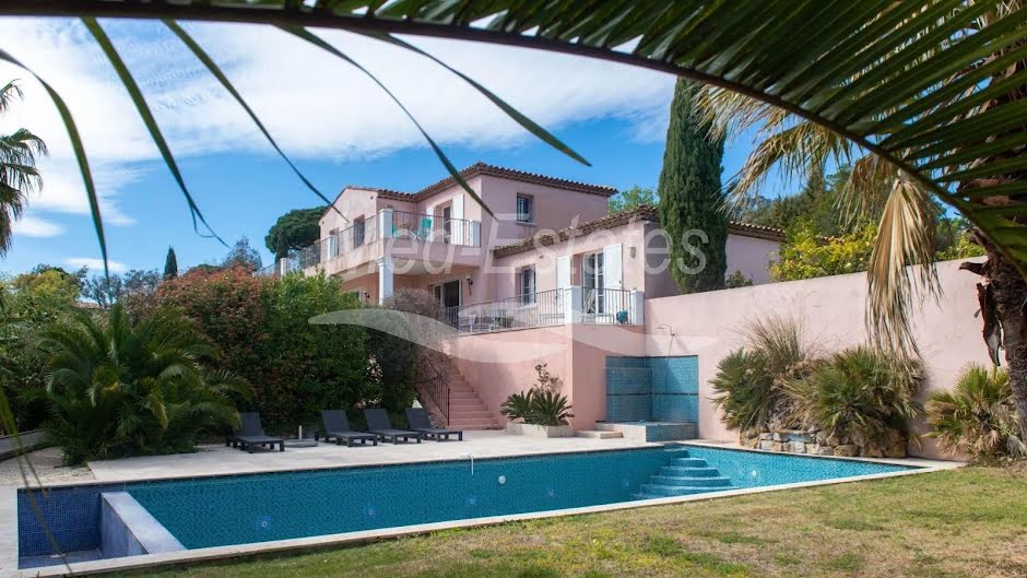 Vente villa 6 pièces 300 m² à Grimaud (83310), 3 900 000 €