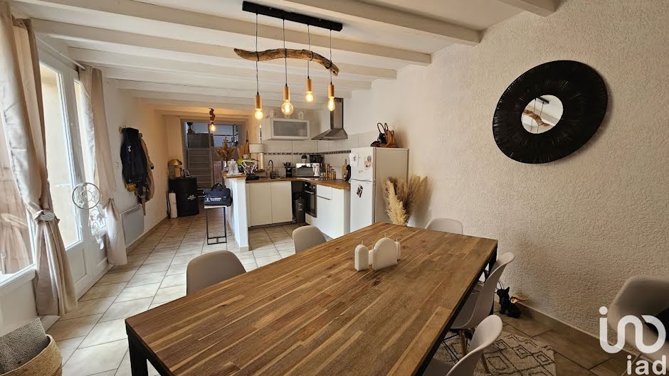 Vente maison 5 pièces 168 m² à Bédarrides (84370), 235 000 €