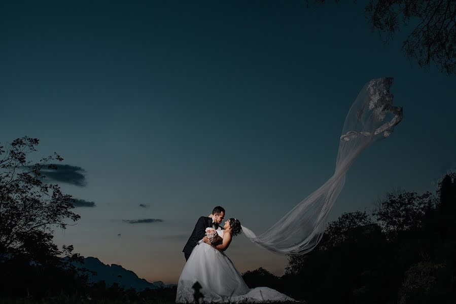 Fotógrafo de casamento Pablo Misael Macias Rodriguez (pablozhei12). Foto de 7 de dezembro 2020