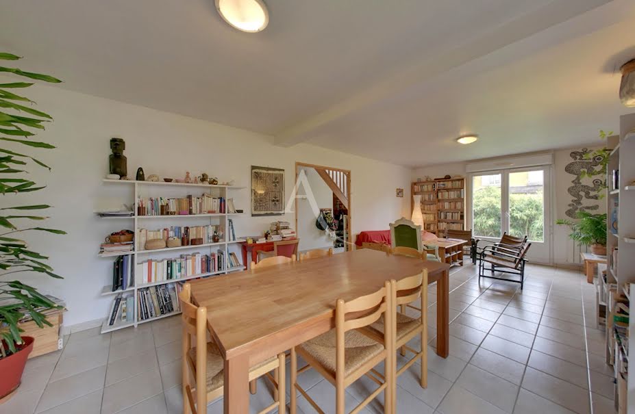 Vente maison 6 pièces 161 m² à Auxerre (89000), 266 000 €