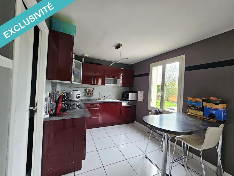 Vente maison 5 pièces 114 m² à Sainte-Hermine (85210), 200 000 €