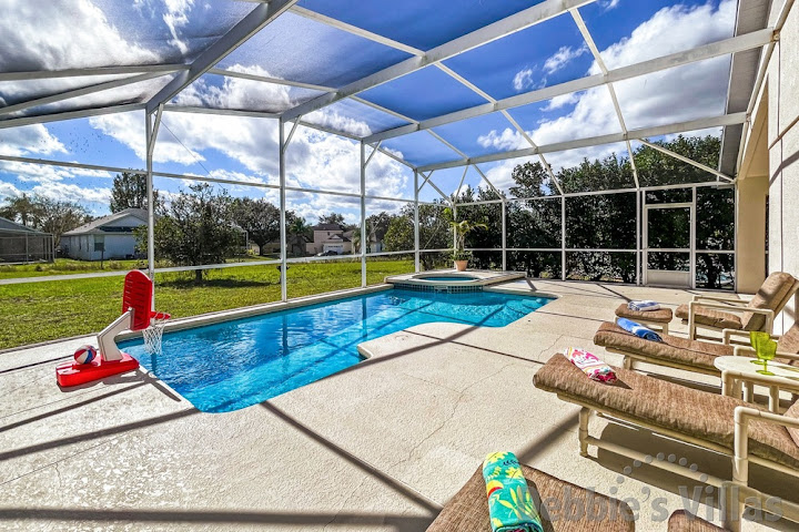 Highlands Reserve villa with a south-facing private pool and spa