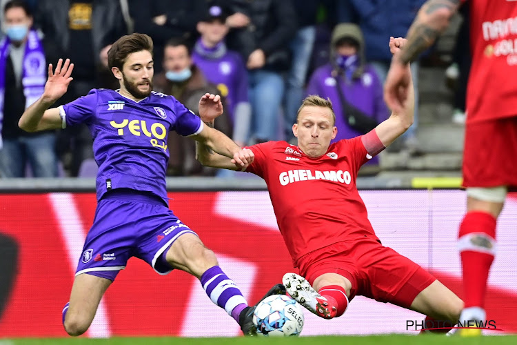 Un joueur important du Beerschot n'exclut pas un départ : "Personne n'aime jouer en D1B"