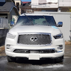 QX80