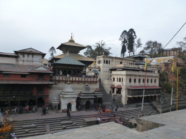 VALLE DE KATHMANDU: Vuelo sobre el Everest, Bhaktapur, Boudhanath y Pashupatinat - UN POQUITO DE INDIA Y UN POQUITO DE NEPAL (35)