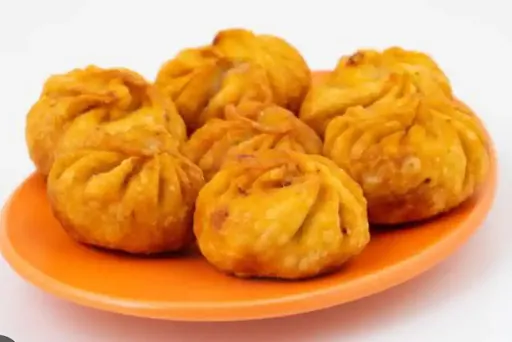 Veg Fried Momos [8 Pieces]